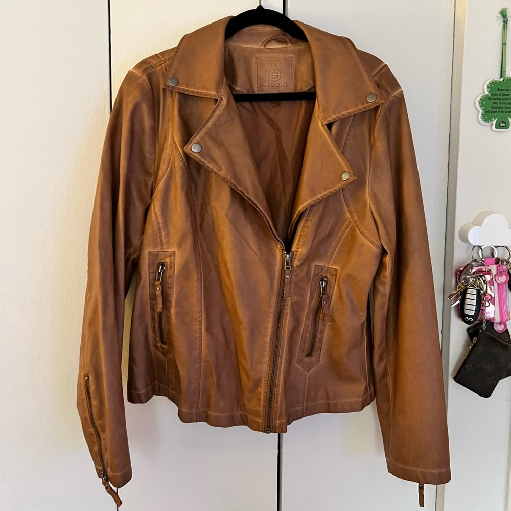 Max Studio Jacket - image 1